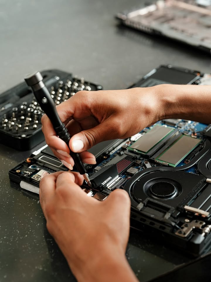 Startujemy z serią postów, w których pokażemy Wam, jak działamy. 💻**